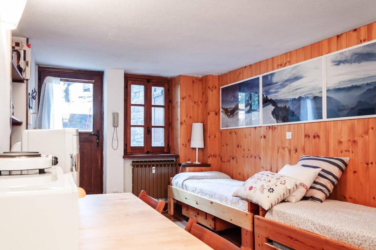 Hintown La Villette Courmayuer Hotel Courmayeur Buitenkant foto